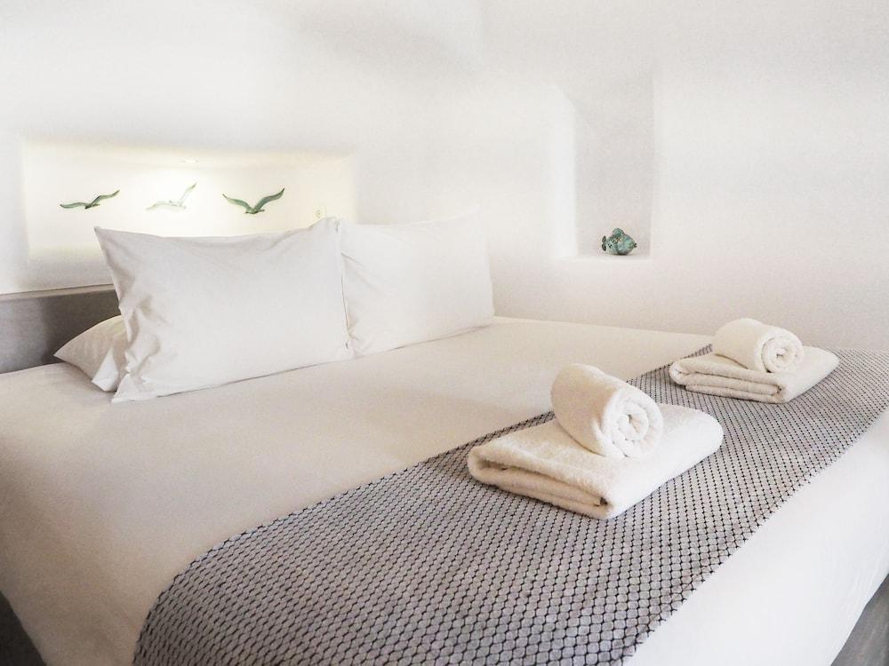 Danae Suites Santorini أويا المظهر الخارجي الصورة