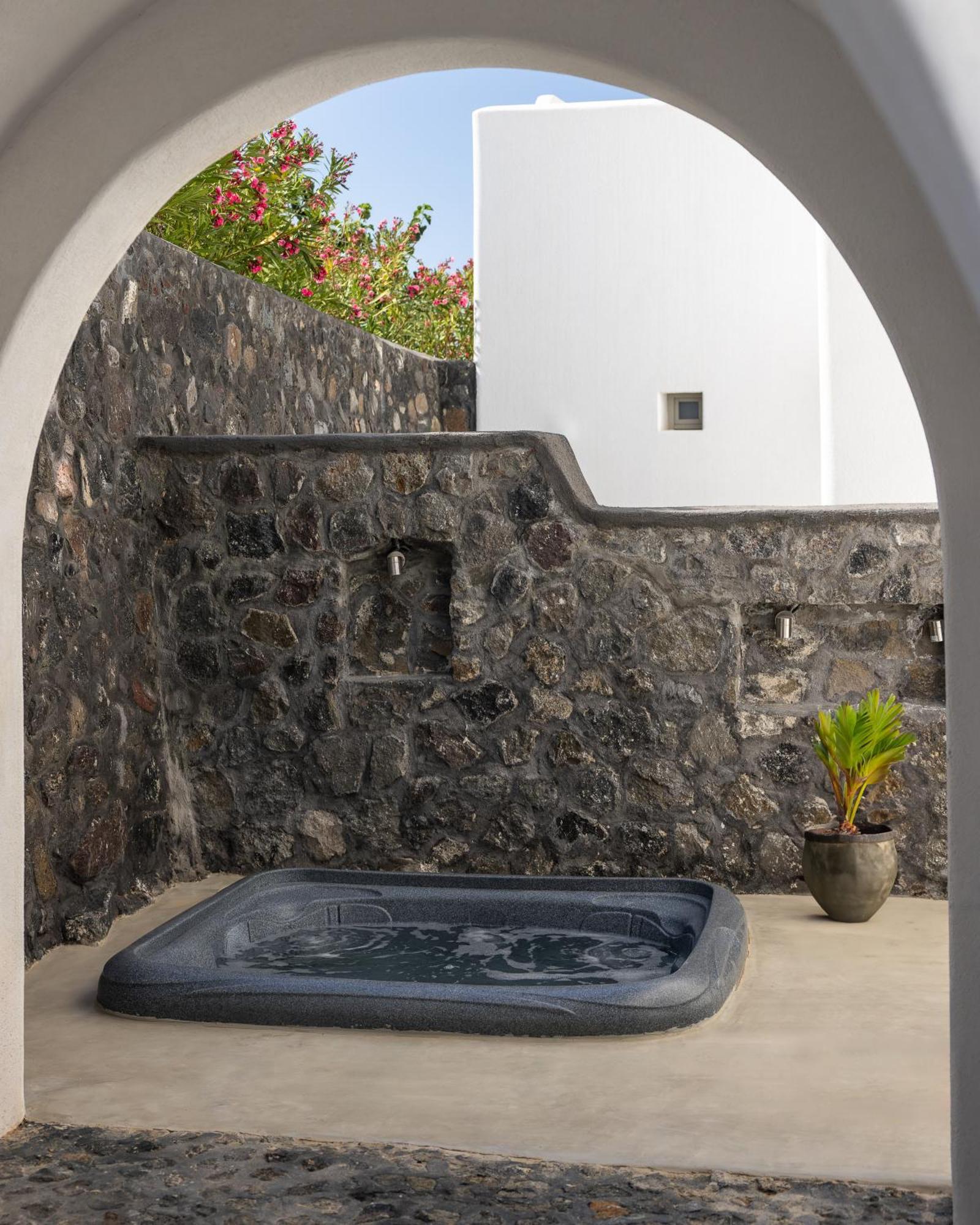 Danae Suites Santorini أويا المظهر الخارجي الصورة